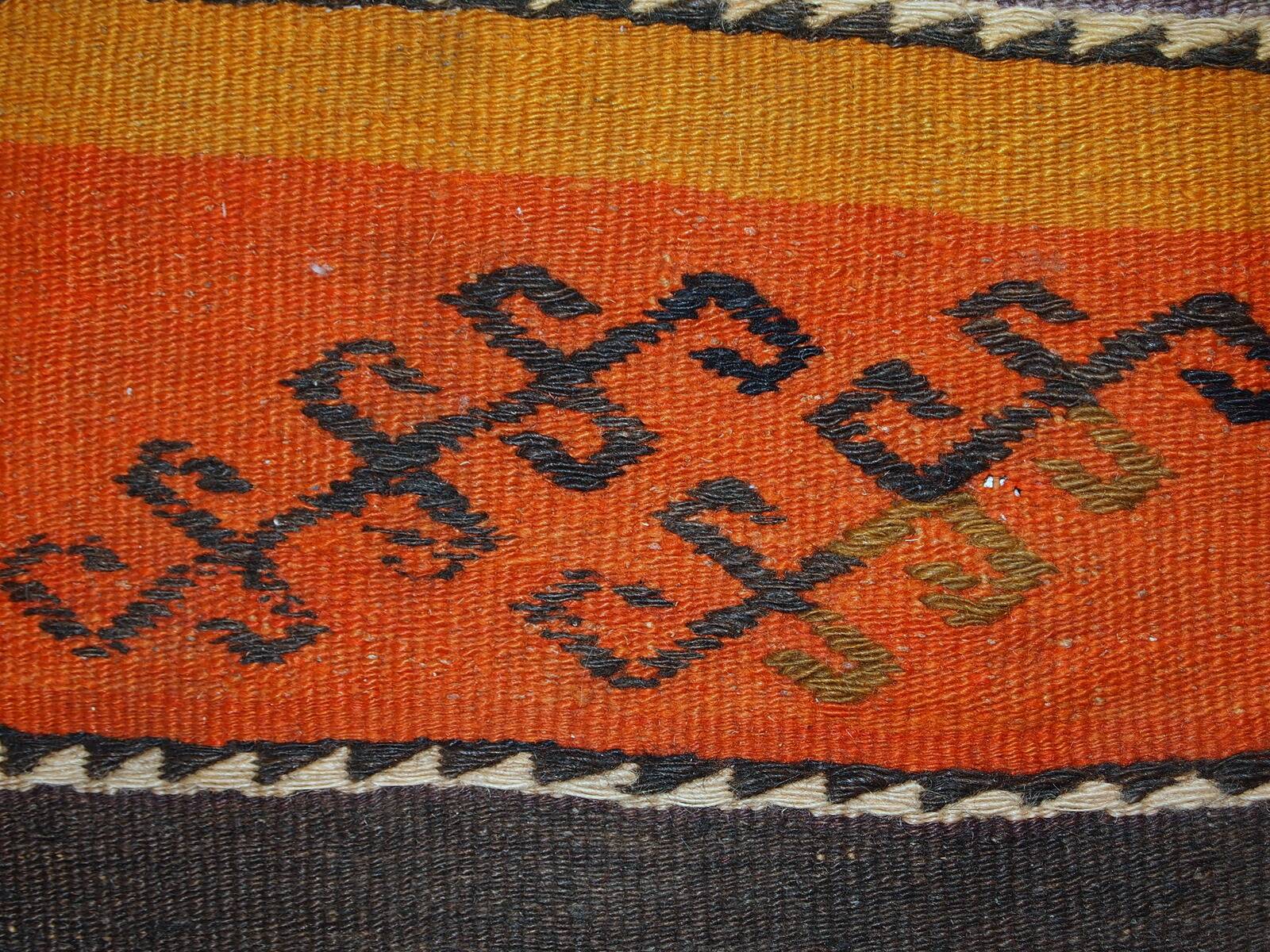 Kilim vintage fait main Sumak persan 70cm x 132cm (1940s)