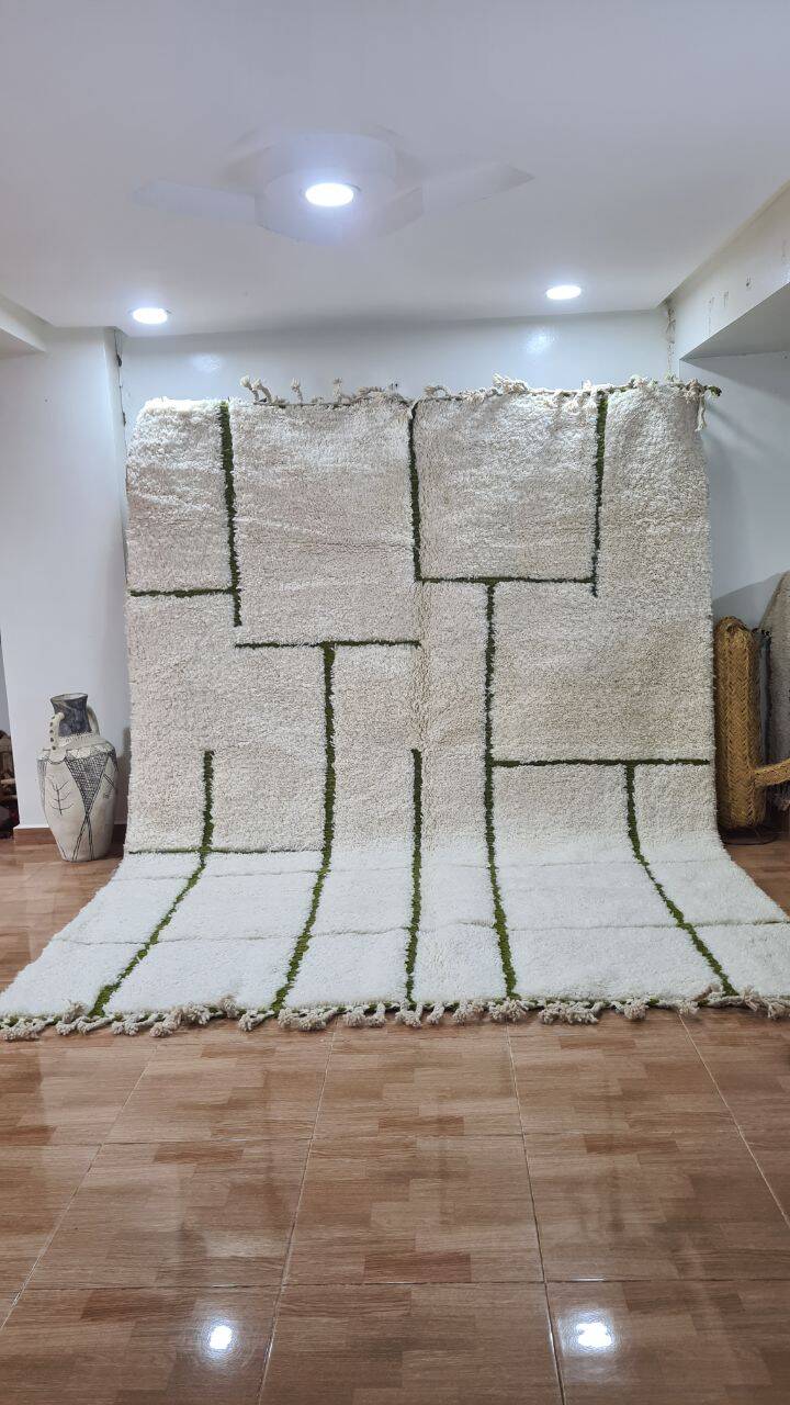 Handmade Beni Ouarain rug 300x200 cm