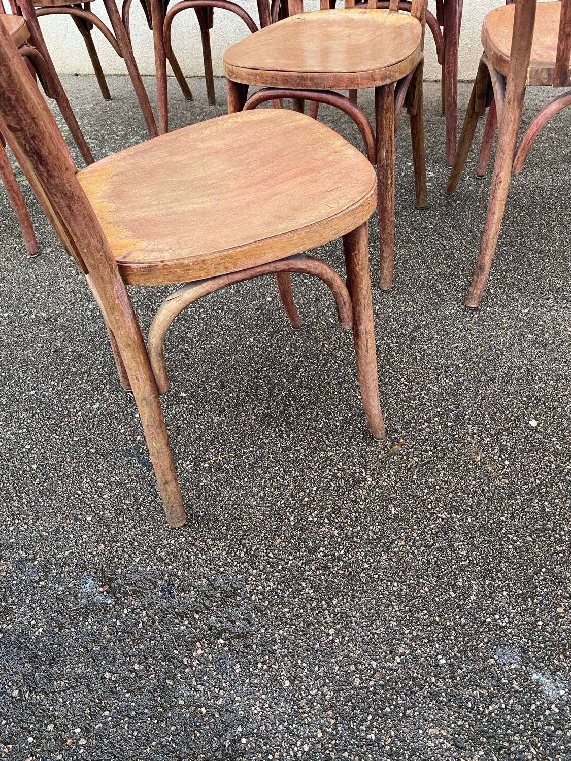 Set of 8 bistro chairs