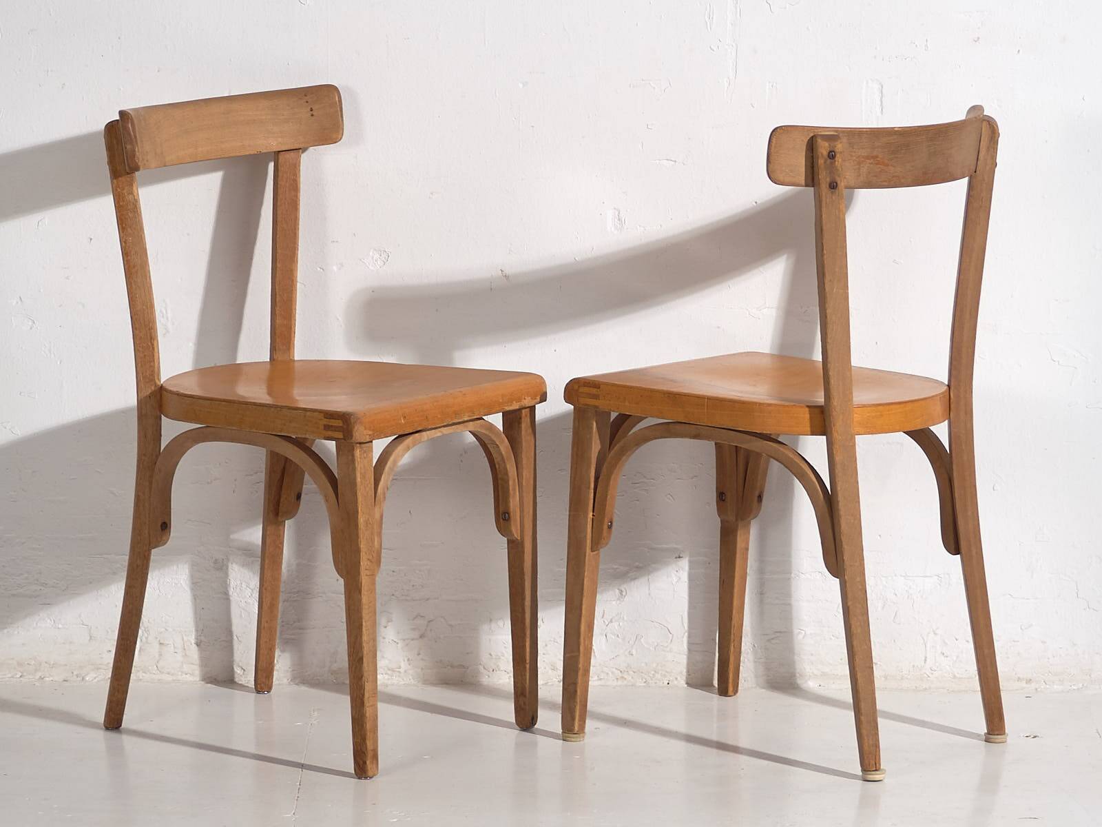 Vintage Bentwood Chairs (c.1940). Set of 4 pieces #1