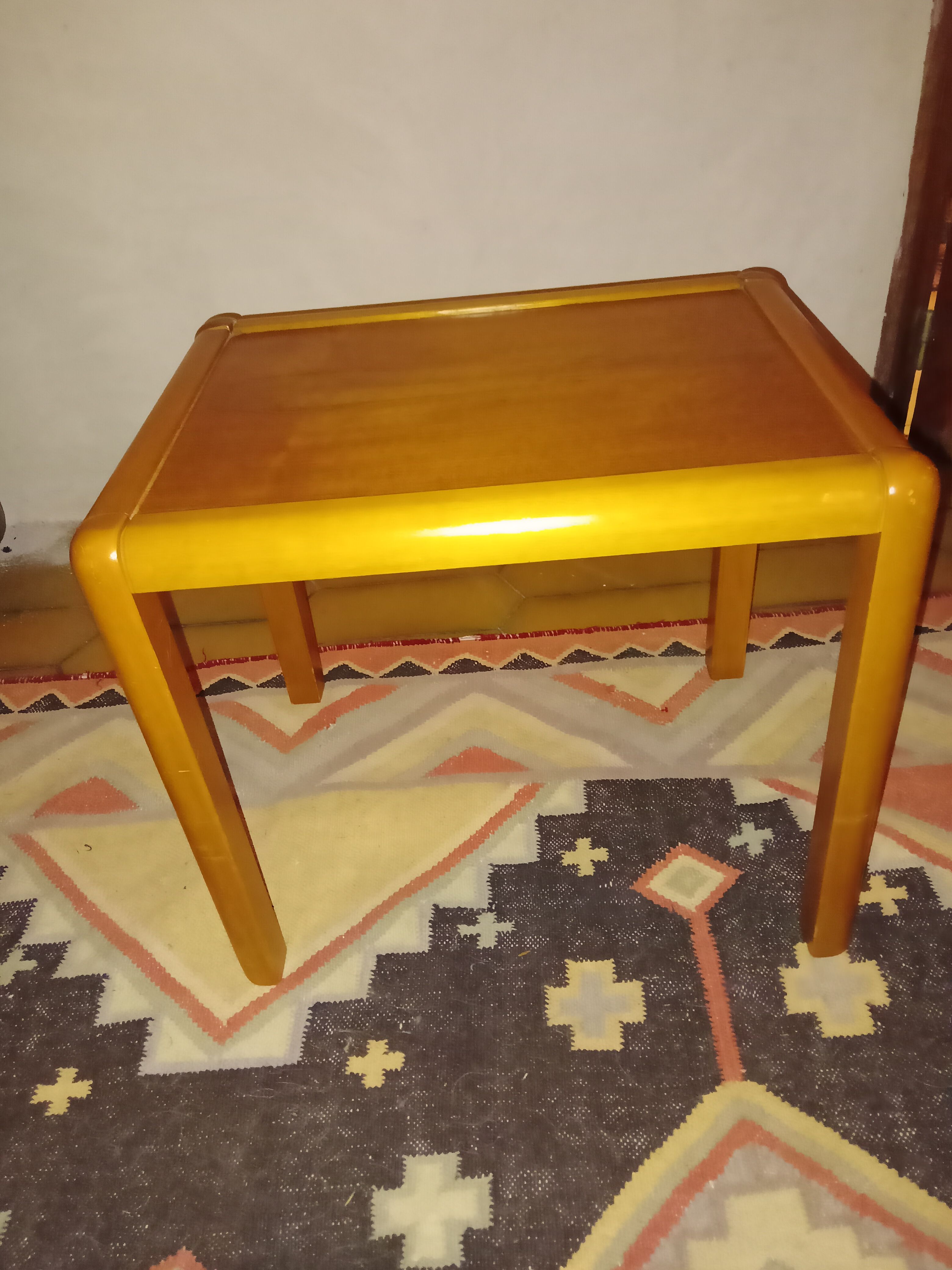Coffee table, end of sofa, bedside table