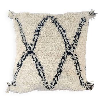 Bohemian cushion Beni Ouarain diamond