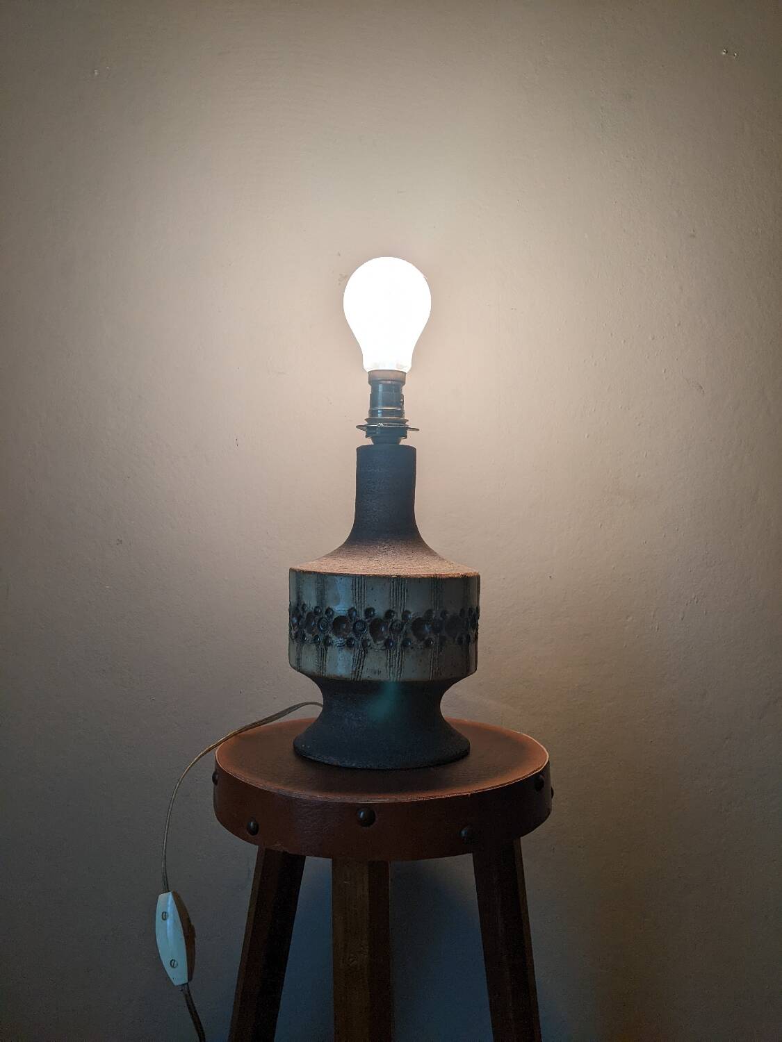 Lamp base in stoneware, handcrafted, bohemian Scandinavian style.
