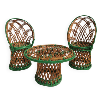 Vintage rattan lounge toy