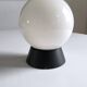 Applique boule en opaline blanche 1970