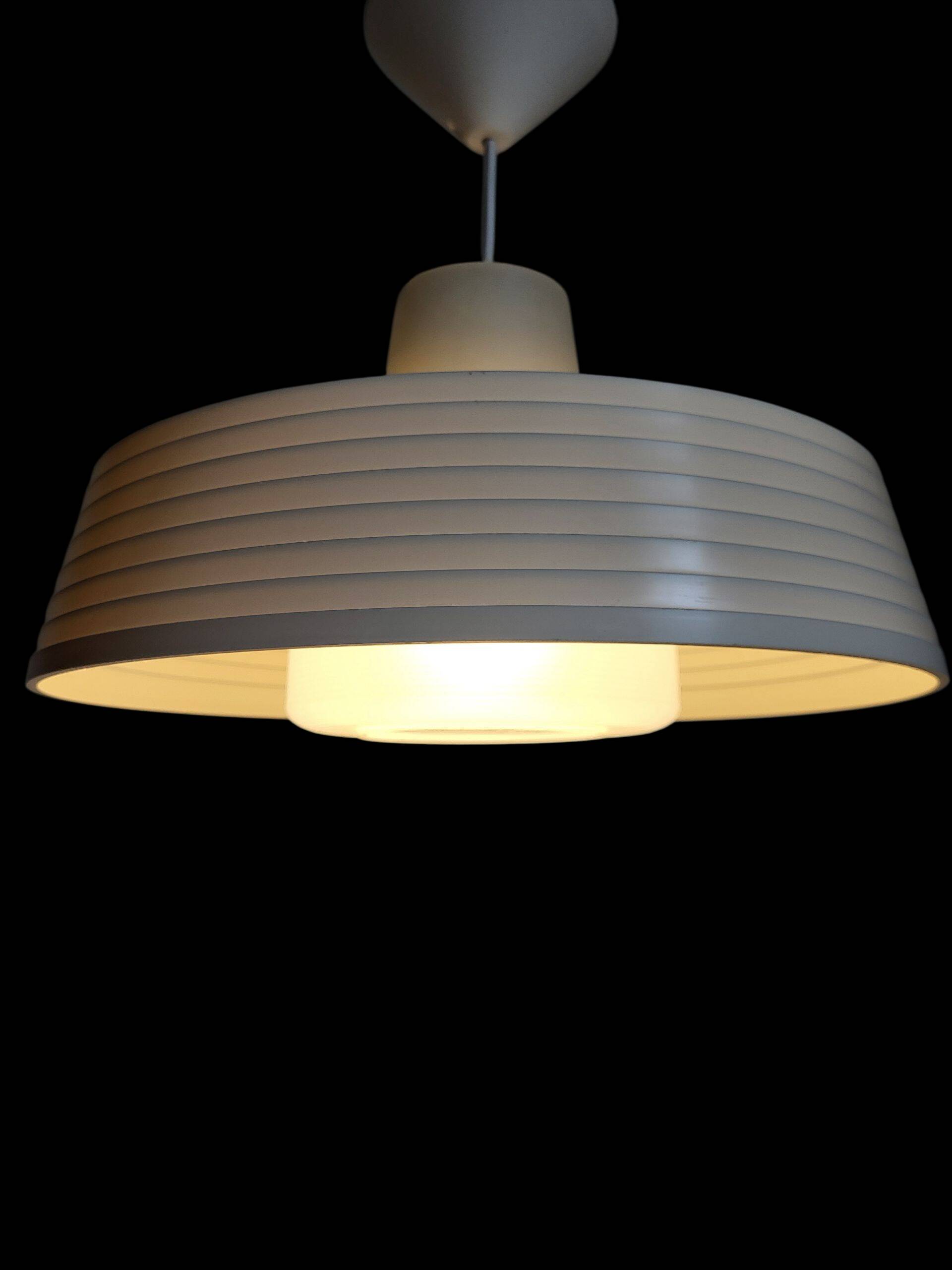 Rotaflex space age hanglamp, ufo vorm in deels geperst plastic, jaren 1960