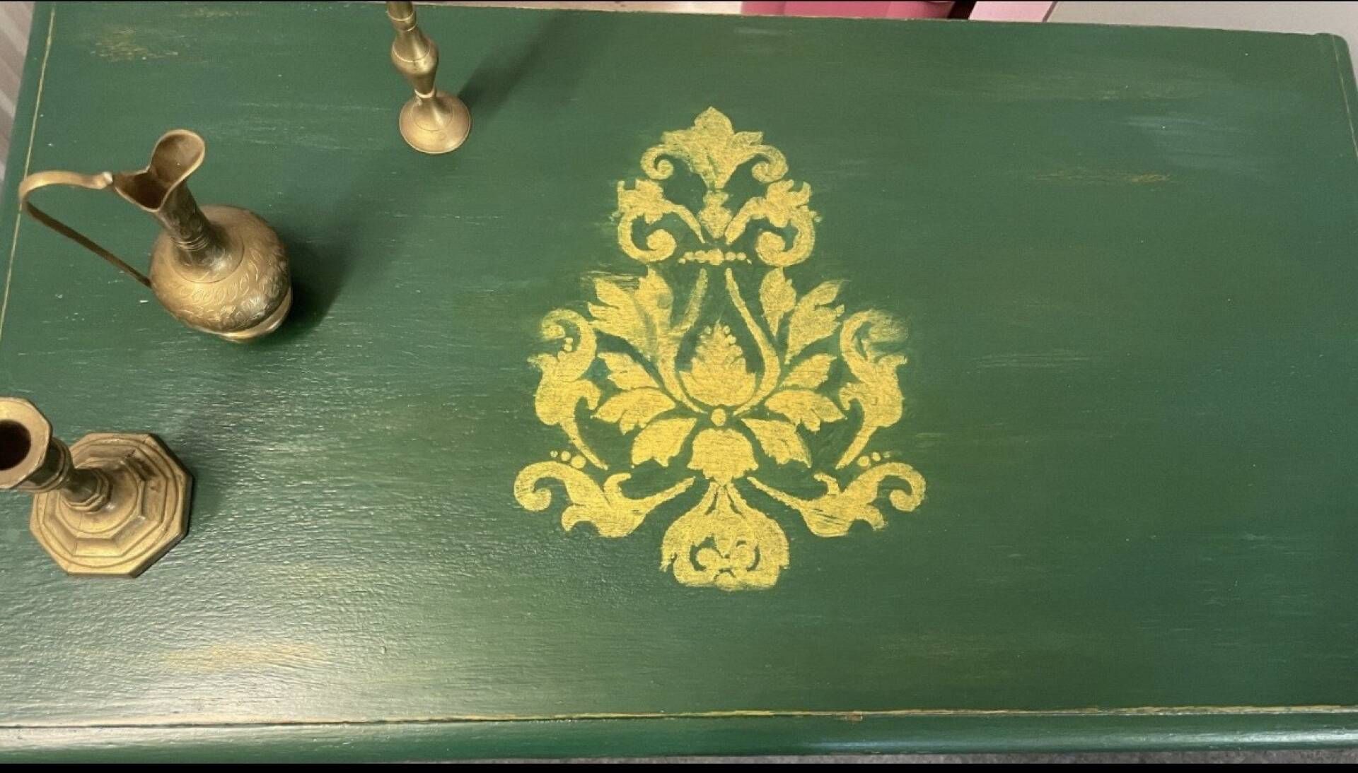 Commode Light & Green“ – handaufgearbeitetes Shabby-Chic-Unikat