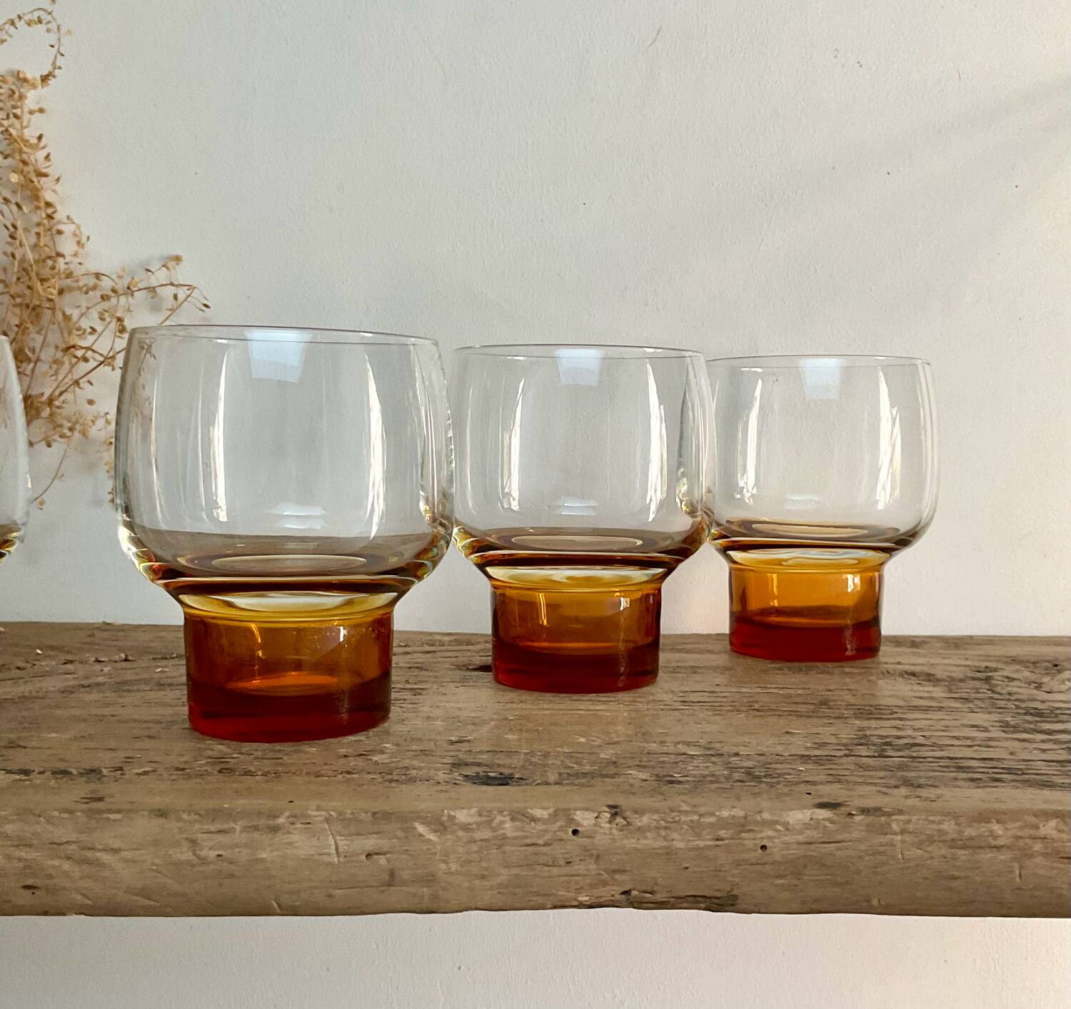 5 LUMINARC France glasses with amber feet