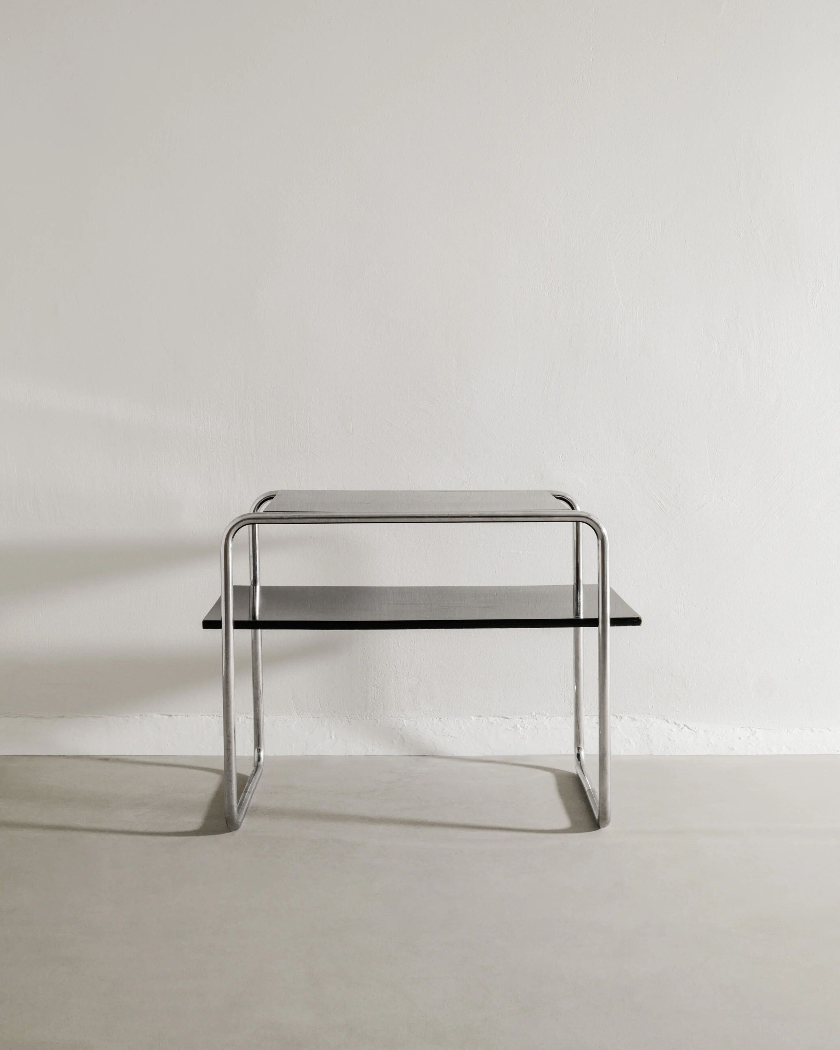 Table d'appoint vintage Bauhaus « B12 » du milieu du siècle par Marcel Breuer, années 1930