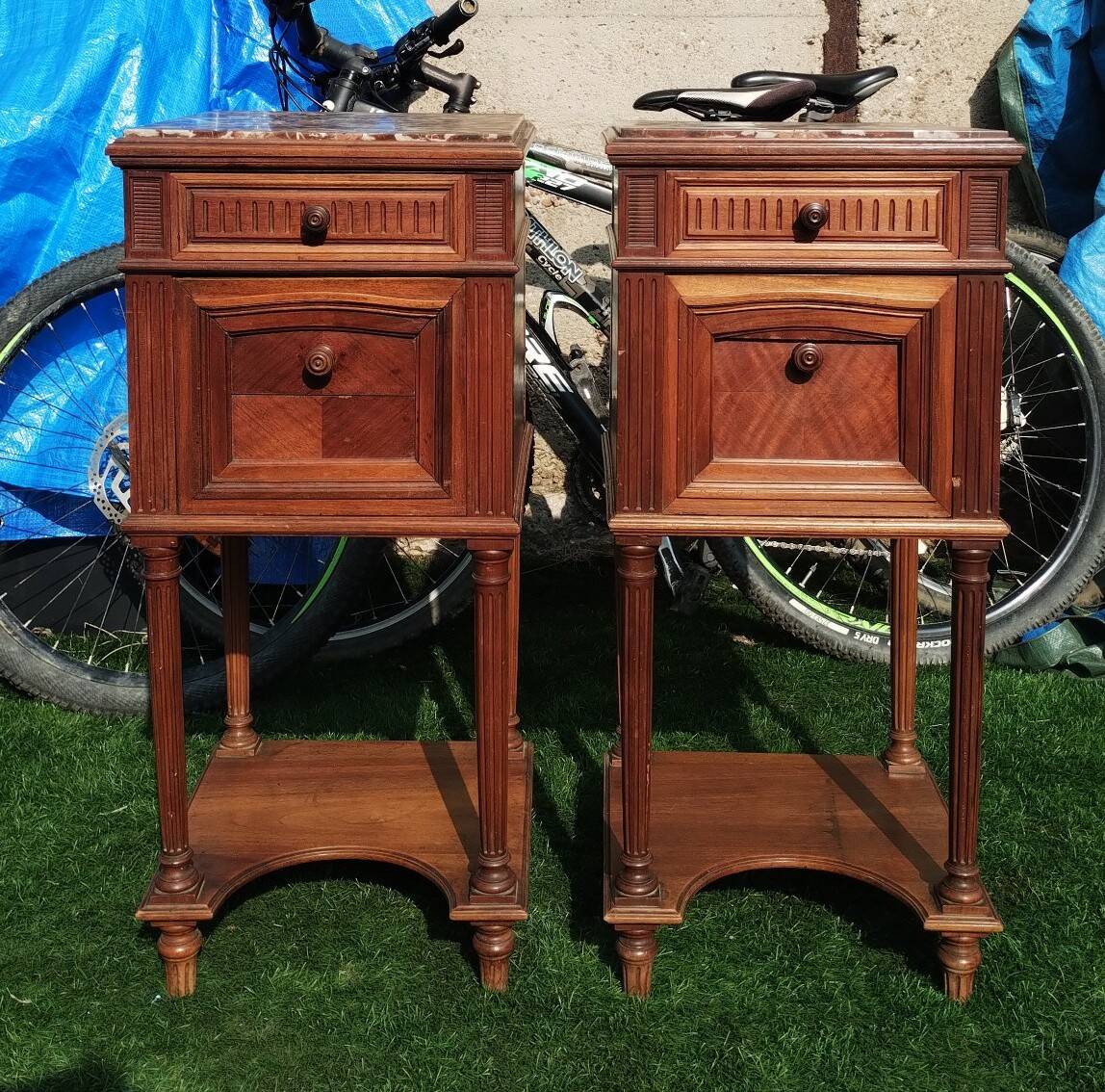 2 solid wood bedside tables