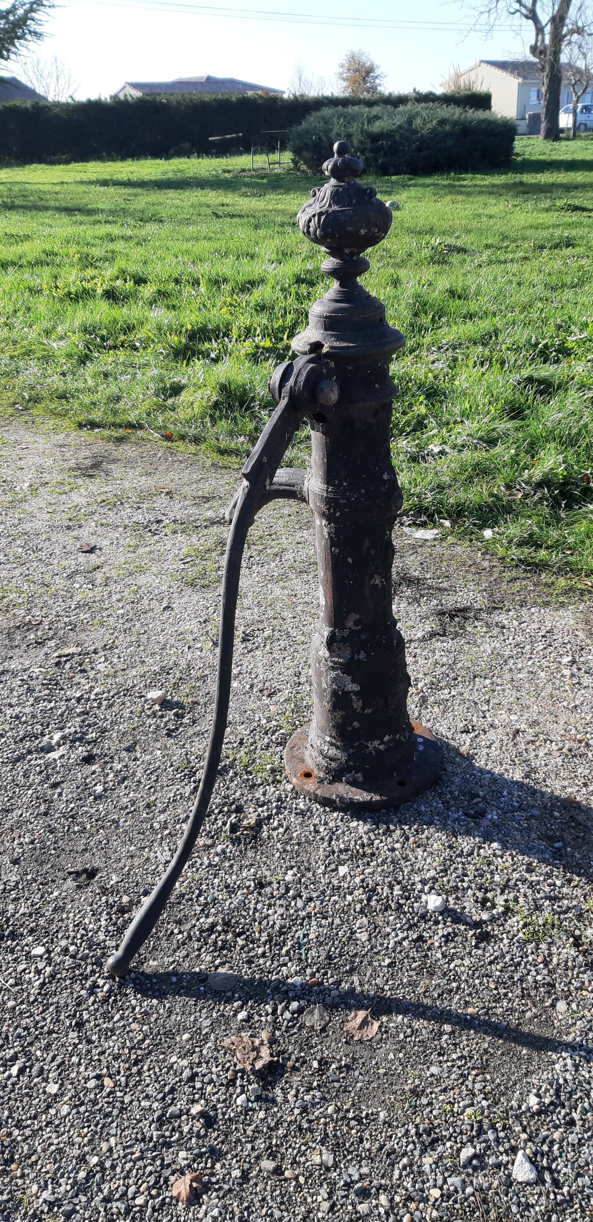 Well pump cast iron 19th