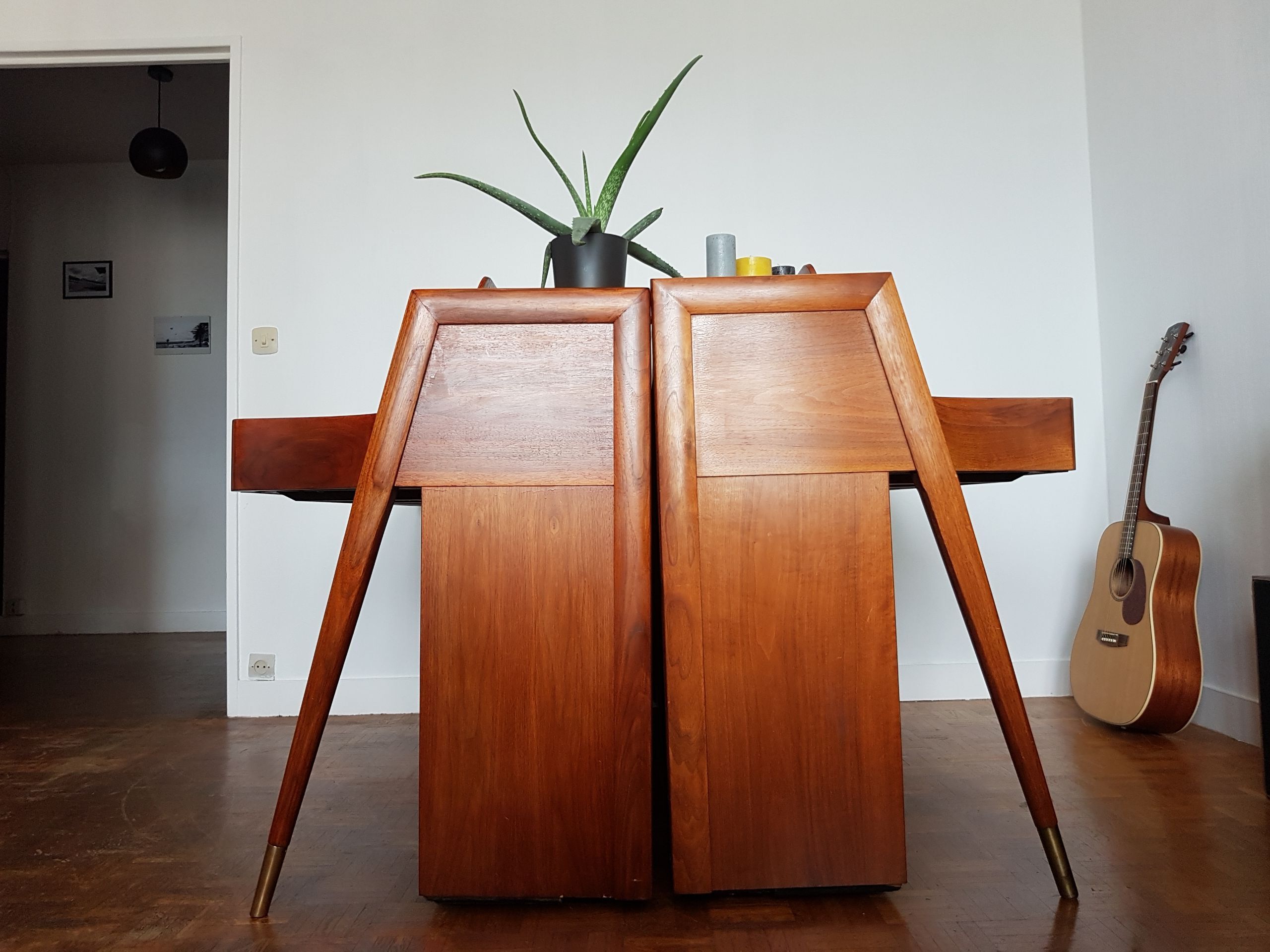 Piano Danois style Acrosonic par Baldwin