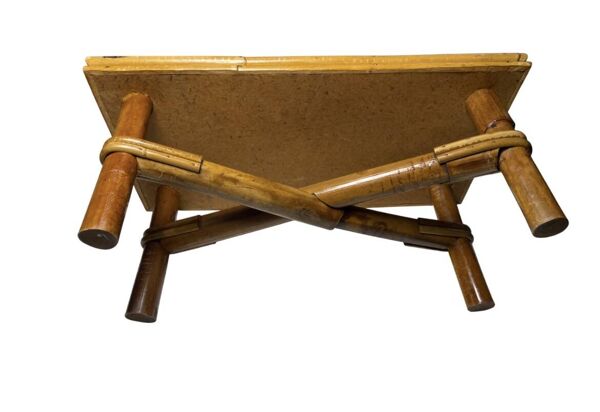 Marche-pied vintage en bambou et rotin