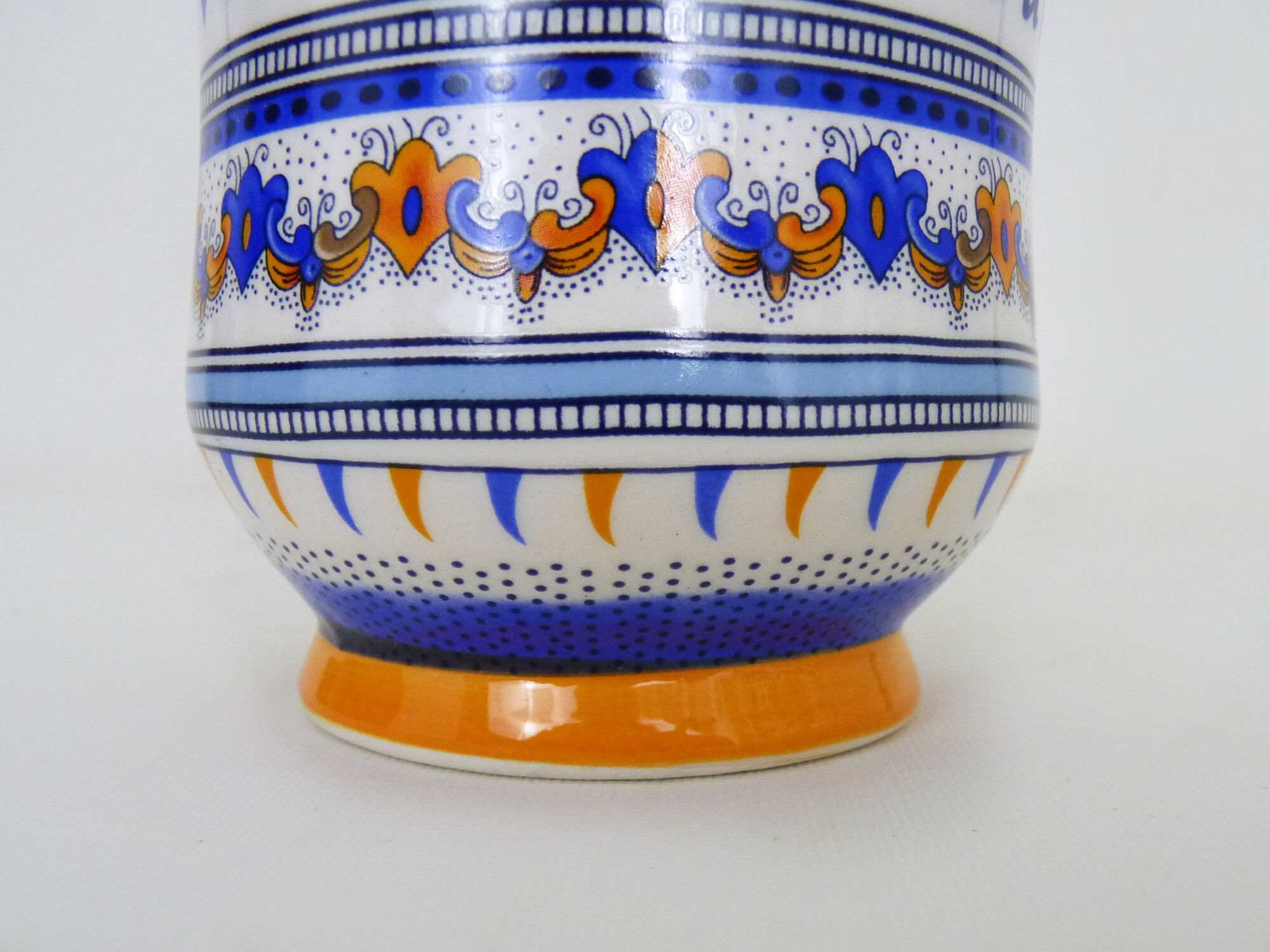 Old apothecary pot, Viscum Album ceramic medicine jar. Year 70 80