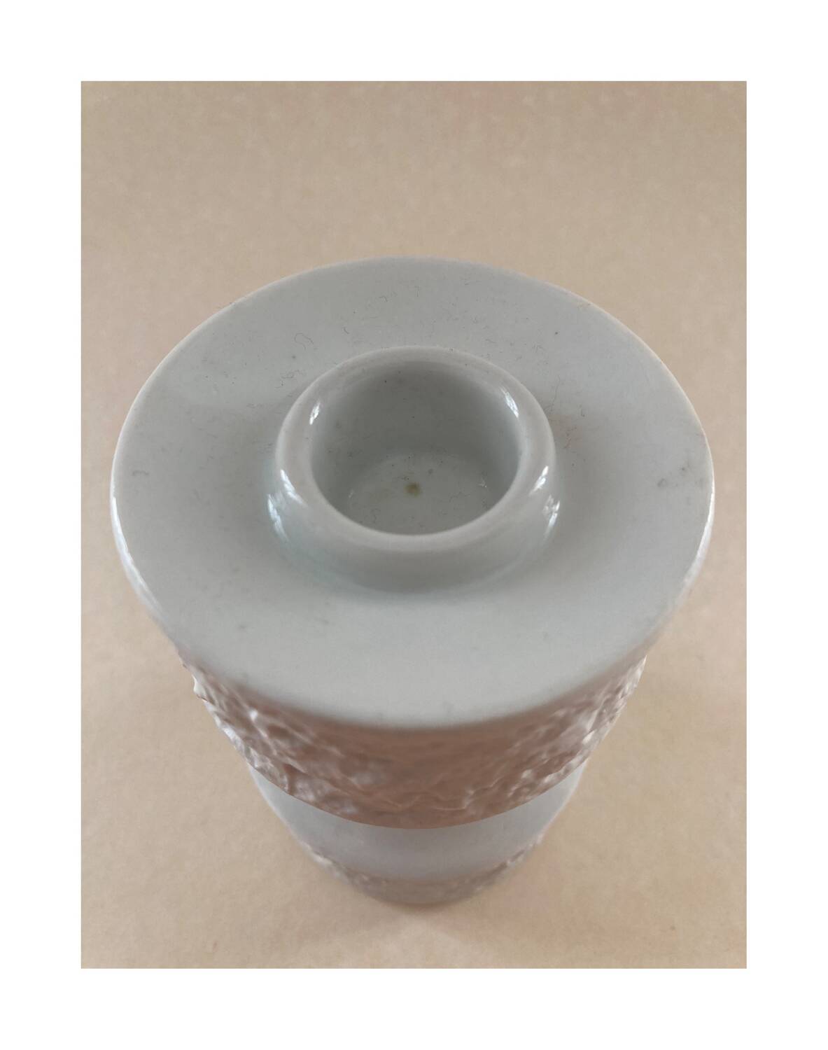Porcelain candle holder
