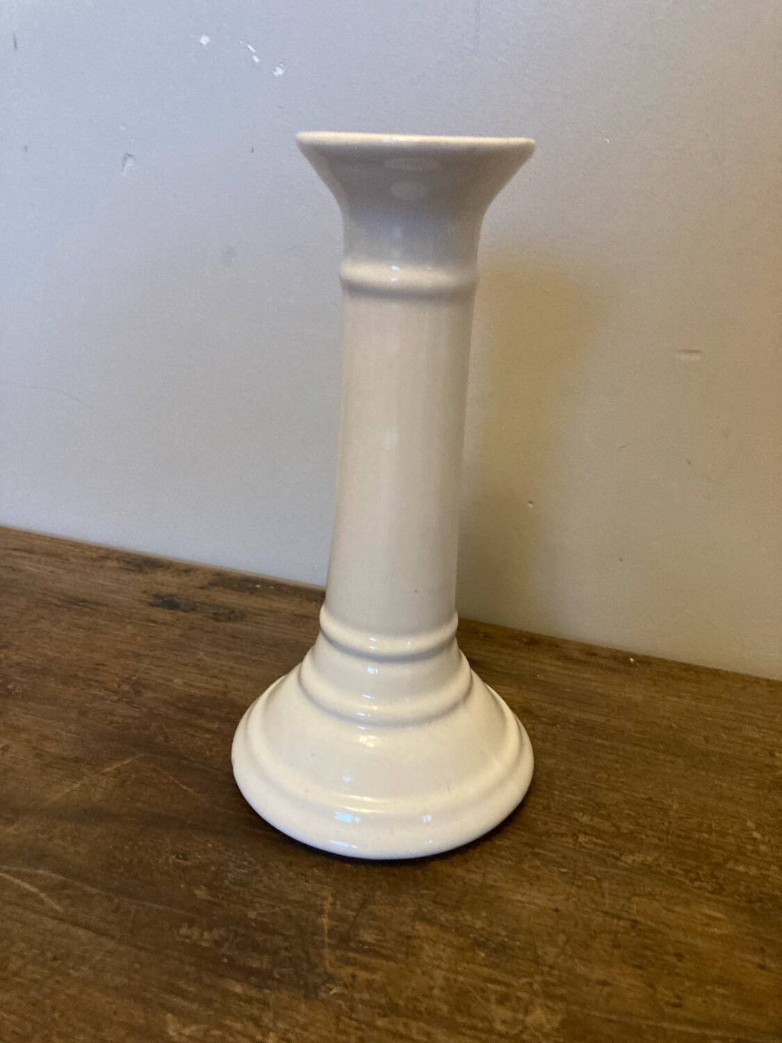 Ceramic candle holder