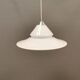 Lampe suspendue en verre opale, de la verrerie danoise Holmegaard, années 1980