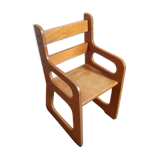 Chaise en bois pour enfant
