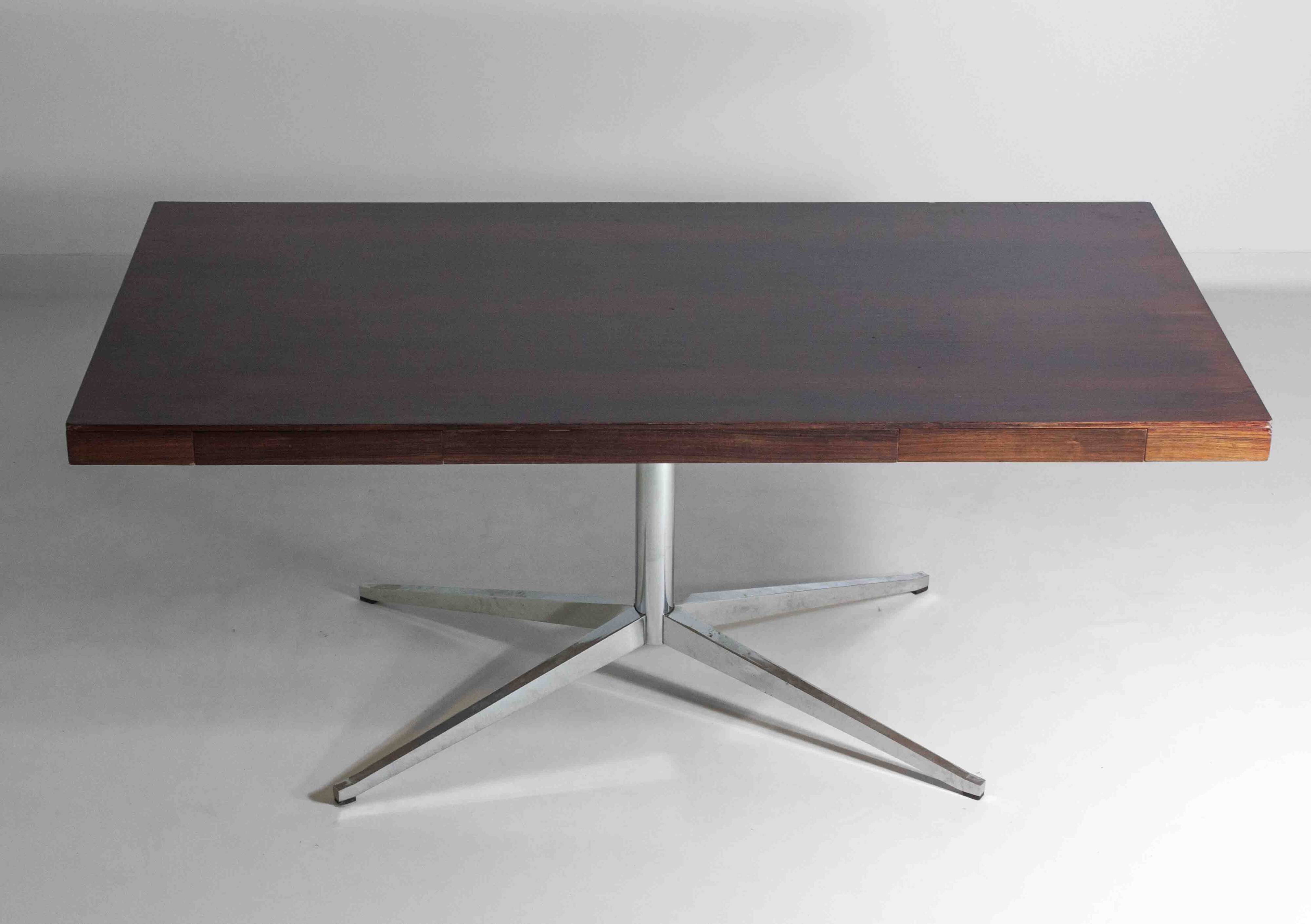 Bureau exécutif en palissandre par Florence Knoll, années 1970