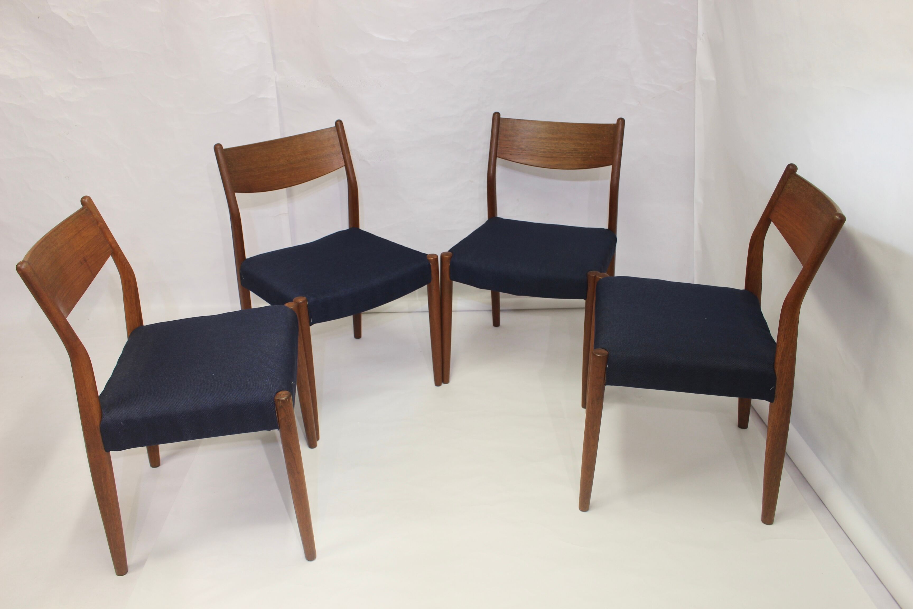 Set de 4 chaises en teck Cees Braakman pour Pastoe 1960.