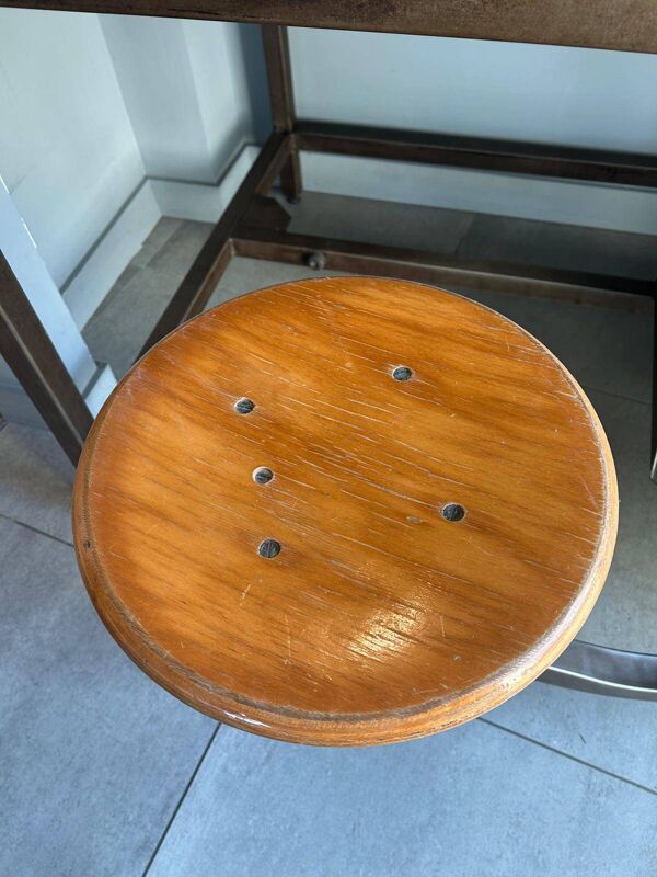 Meuble tri postal avec tabouret