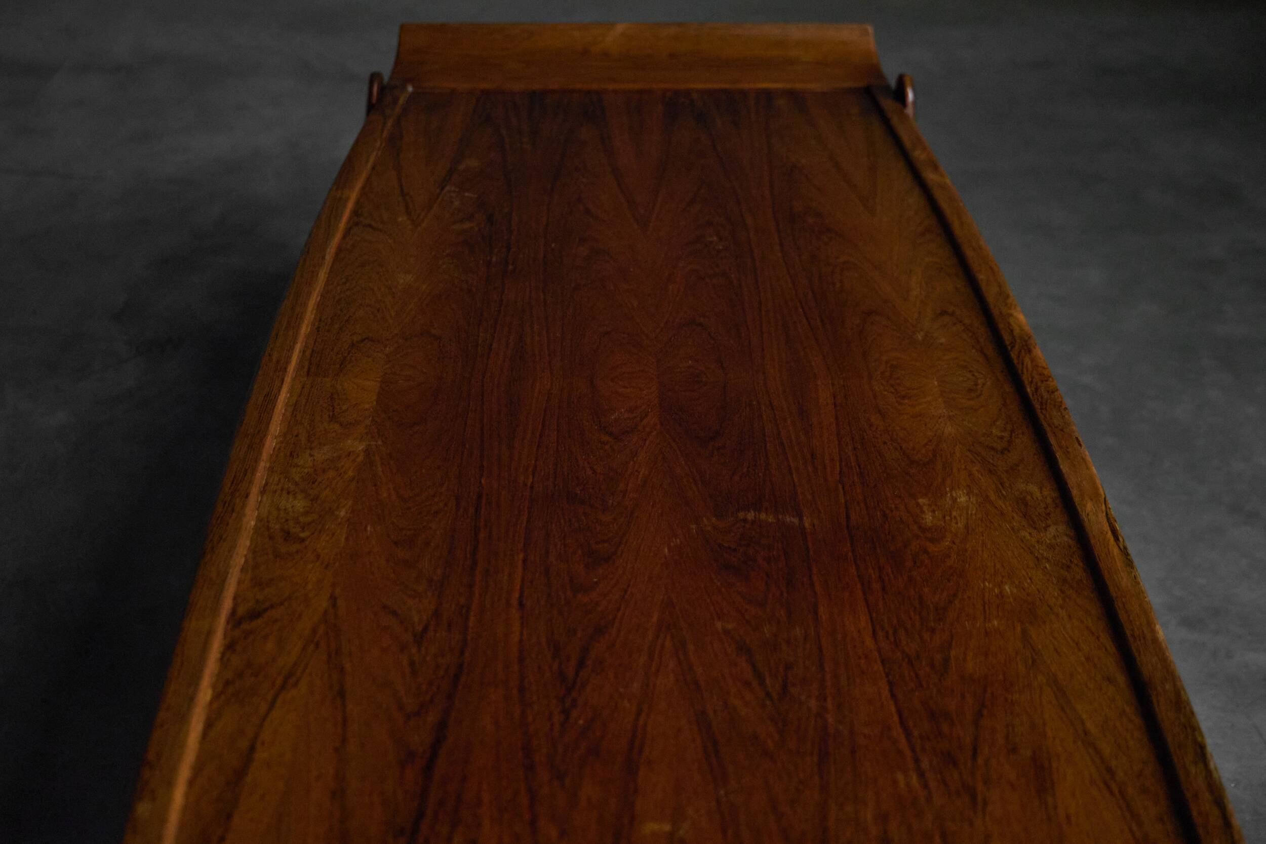 Table basse moderne brésilienne de Jean Gillon, Brésil, années 1960