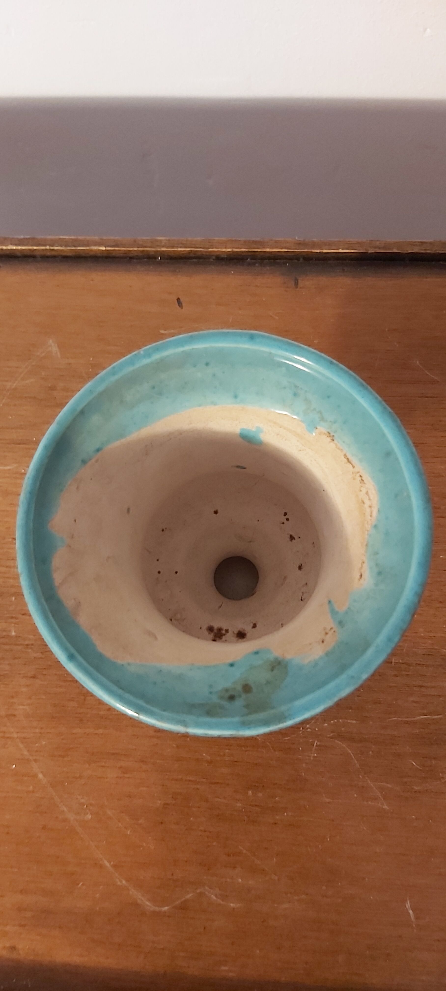 Green sandstone water basin