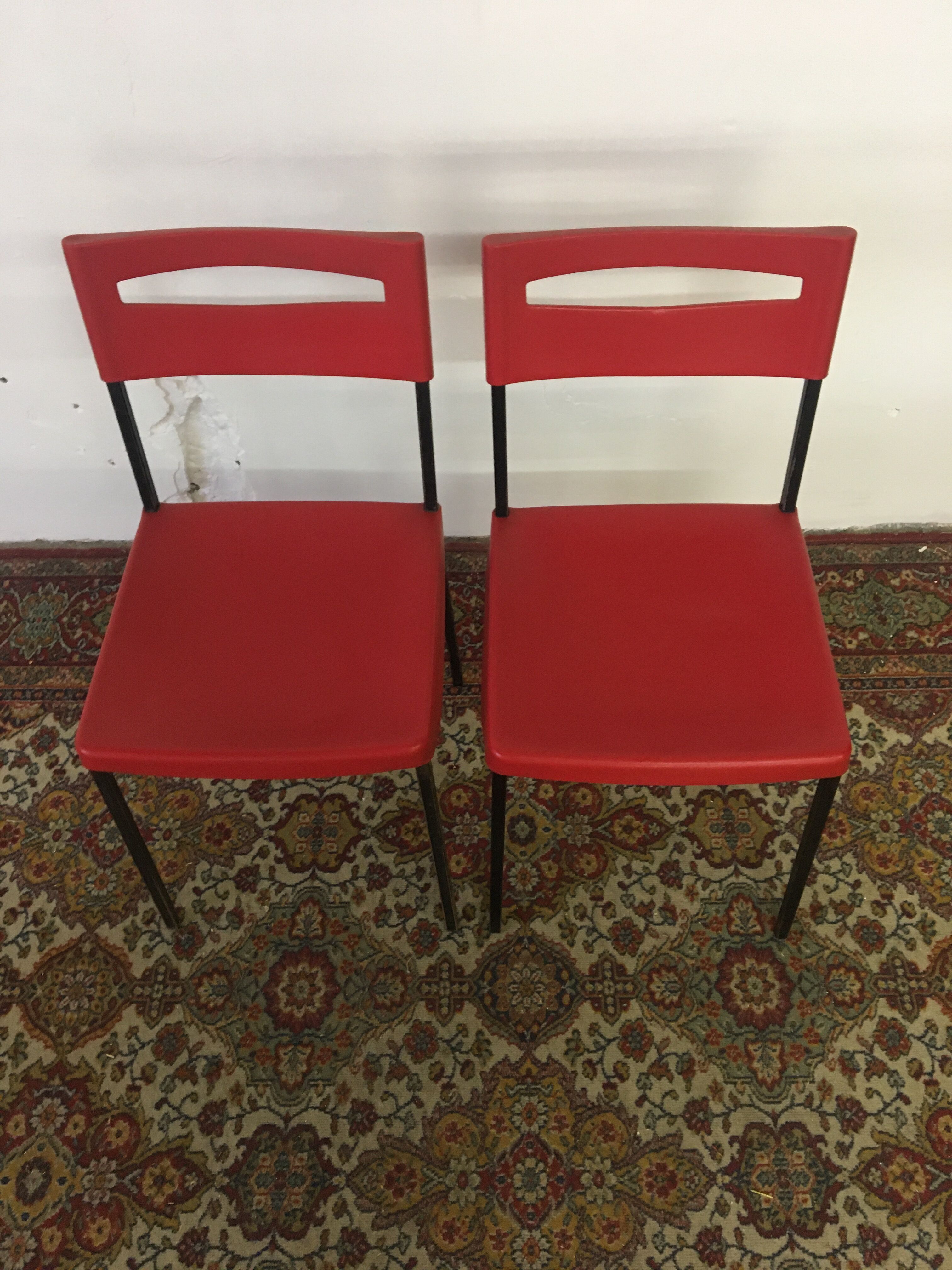 Duo of chairs from the 70s