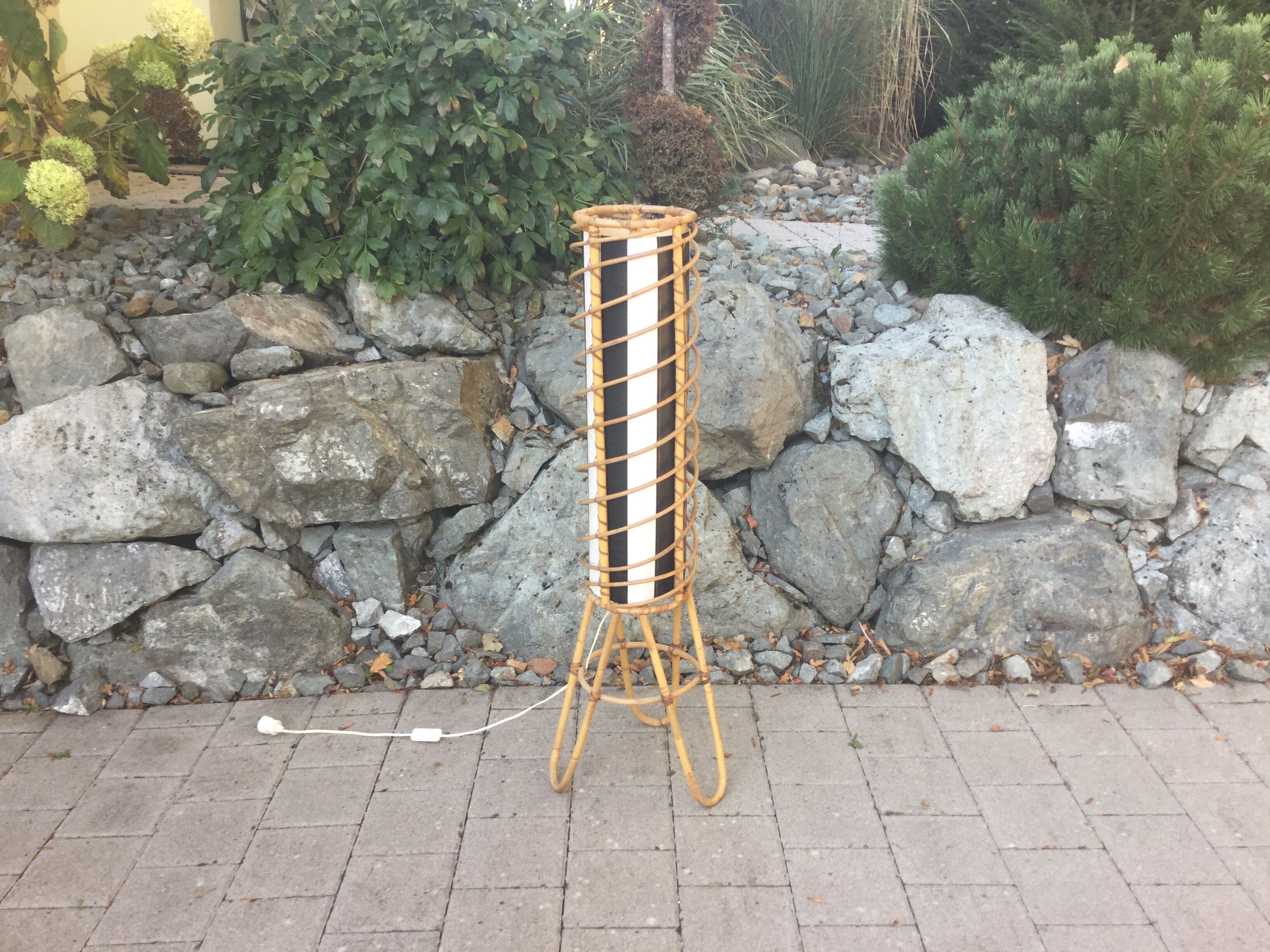 Cylindrical lamp rattan year 1960