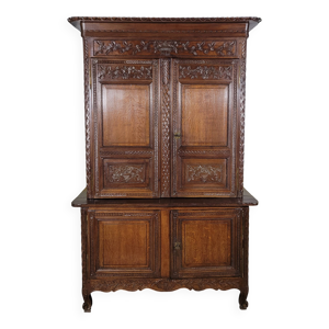 Buffet deux corps normand