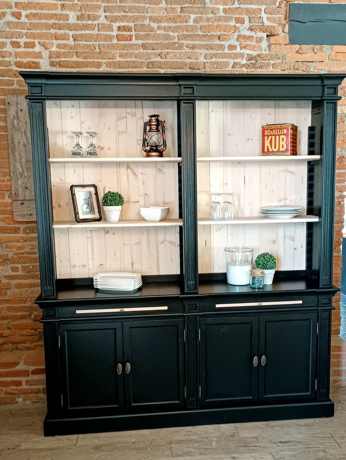 Black and wood dresser bookcase