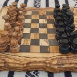 Small wooden chess game 8.5 "with 32 handcrafted pieces