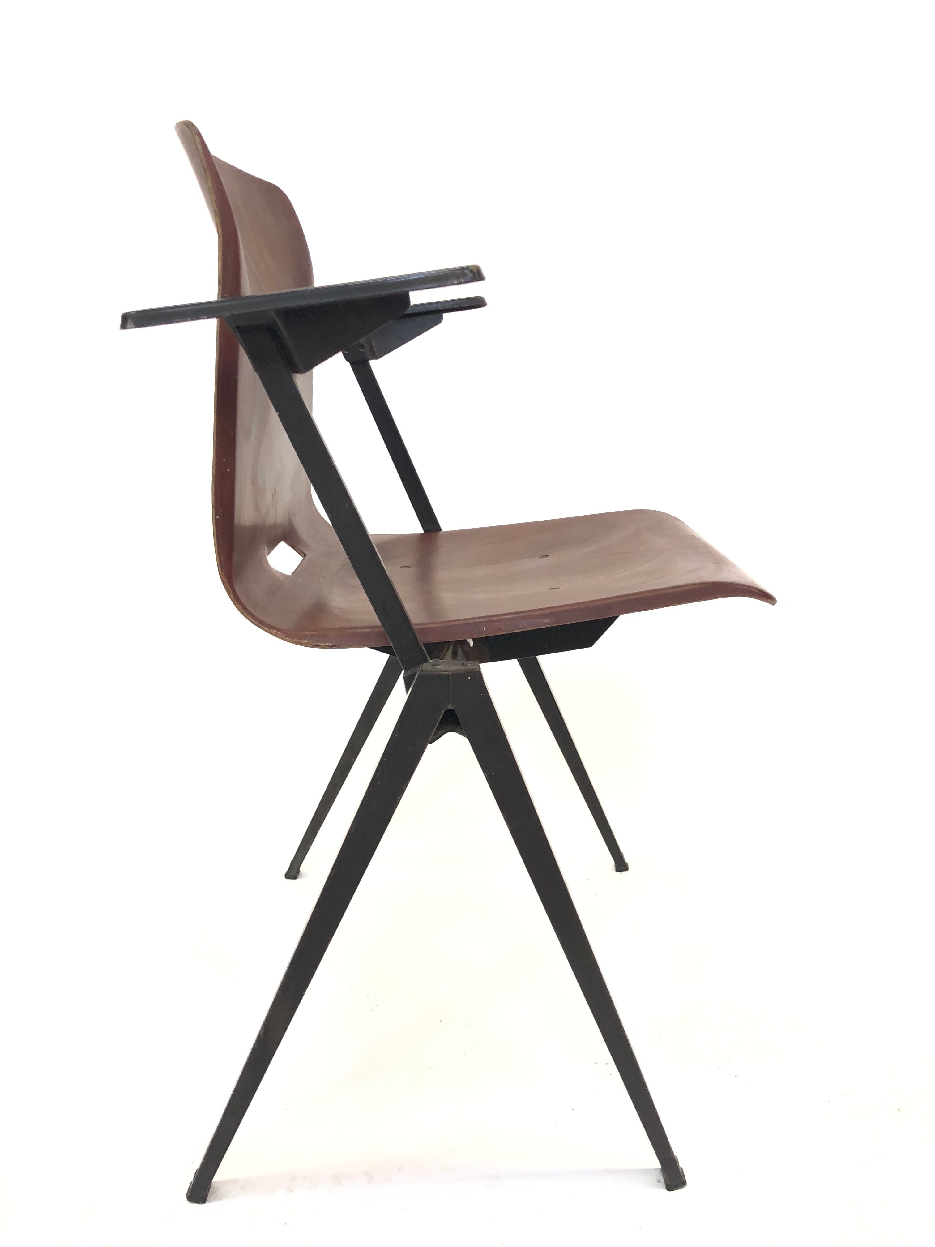 Chair Pagholz Galvanitas S22