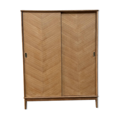 Armoire vintage avec penderie et portes coulissantes, rénovée