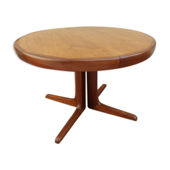 Vintage Baumann table