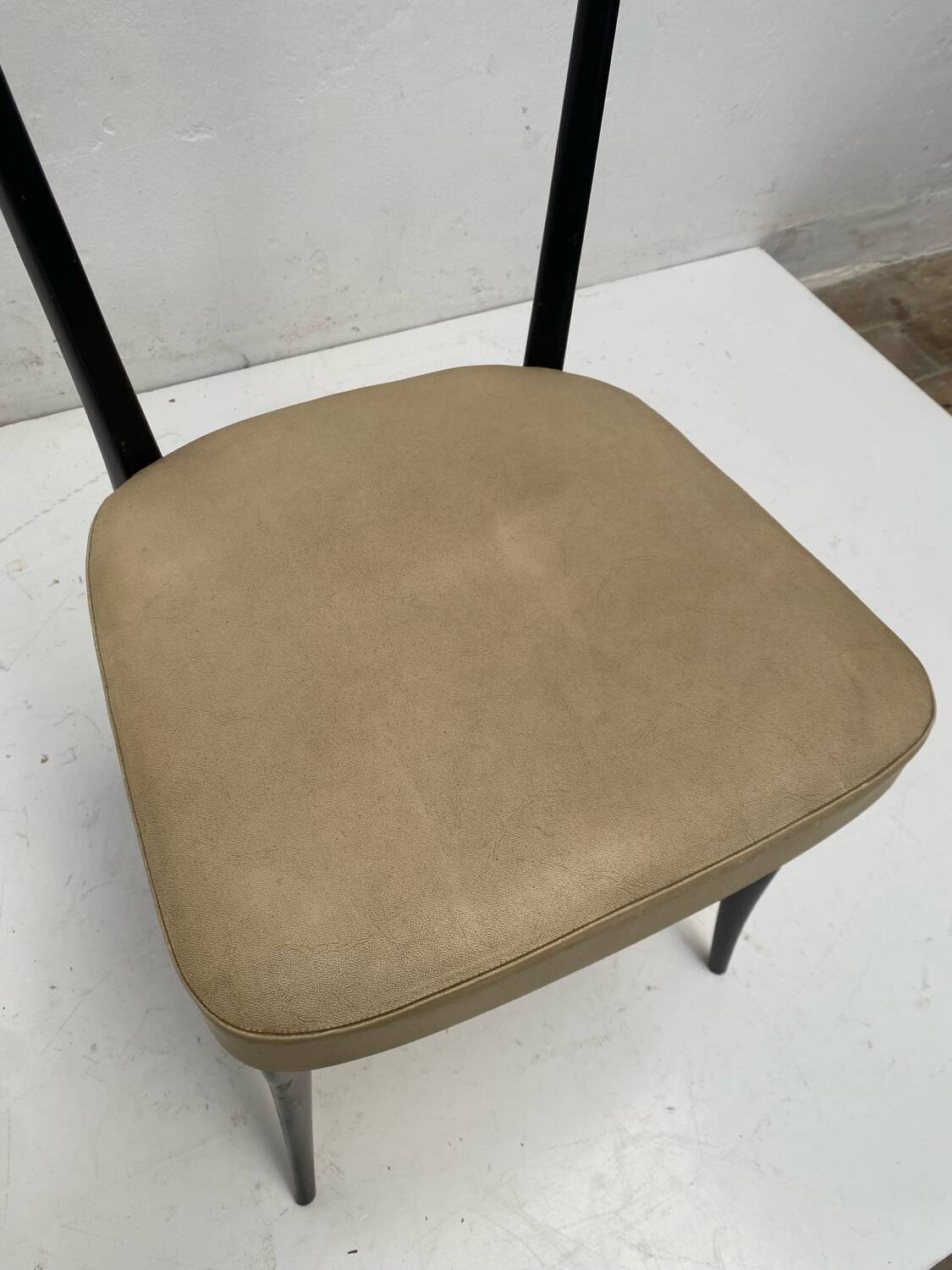 Italian chair from the fifties