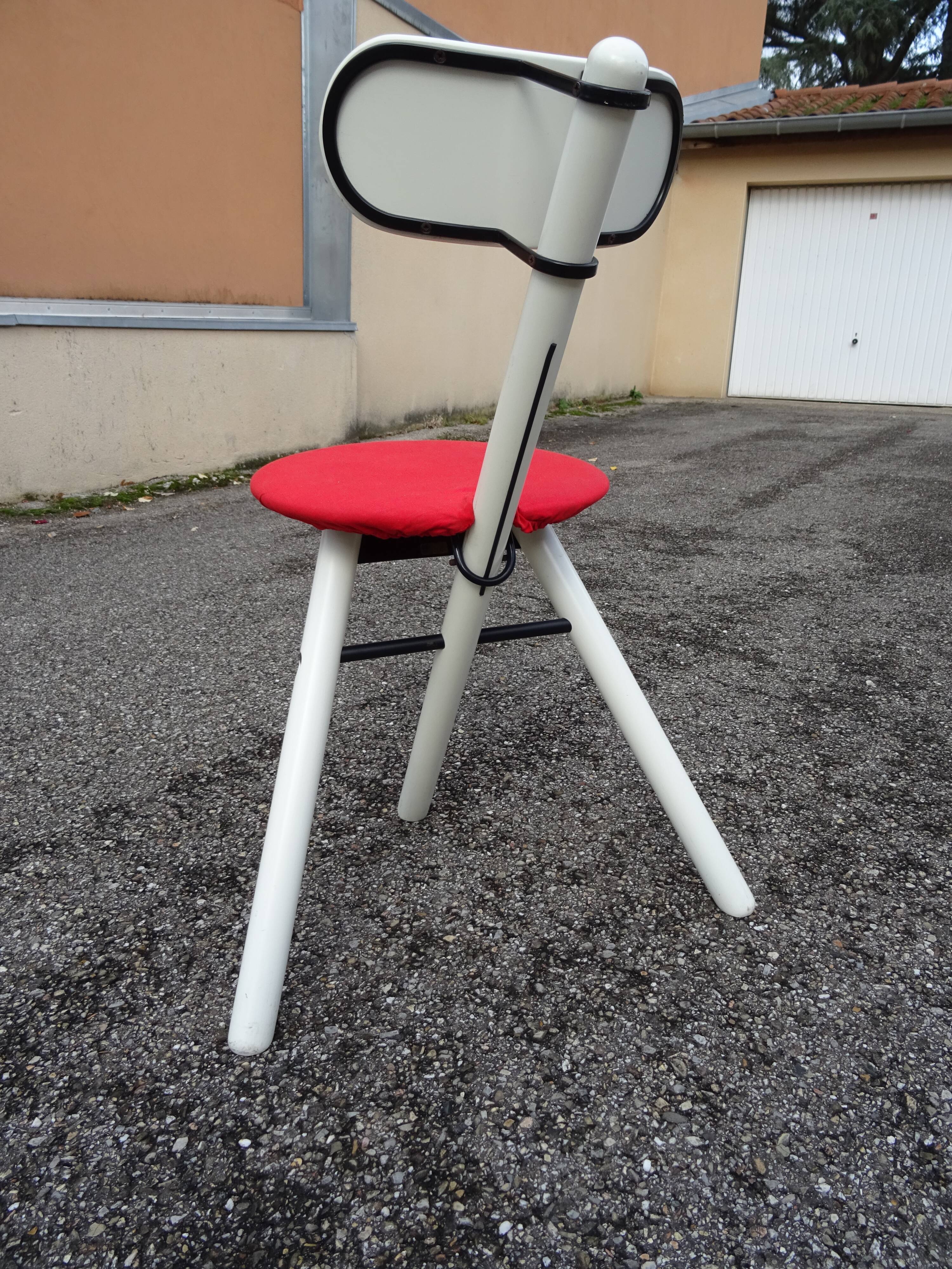 TRIO folding chair Calligaris designed by Roberto Lucci & Paolo Orlandini in the 80s.