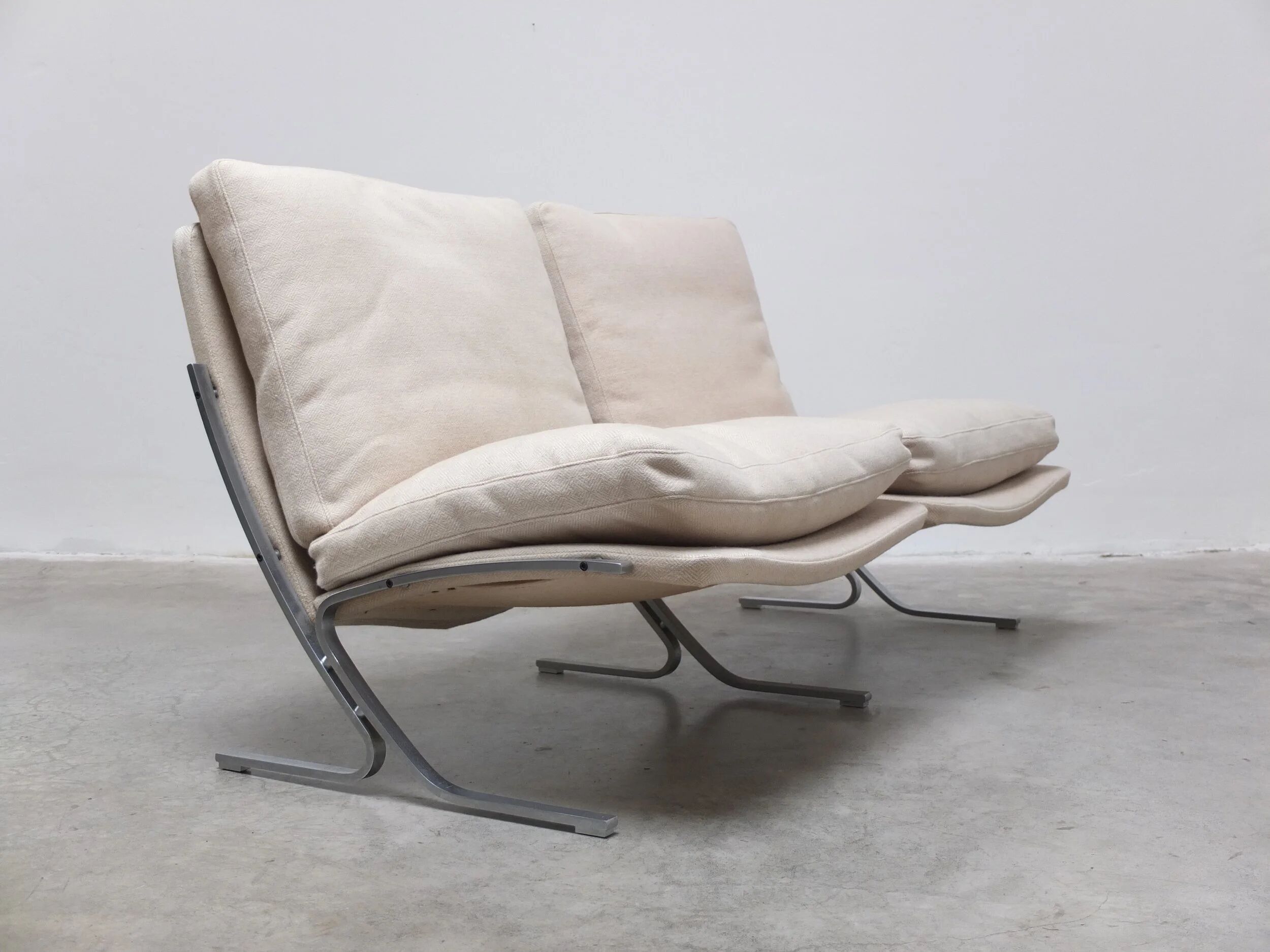 Canapé 2 places unique dans le style de Fabricius & Kastholm, années 1960.