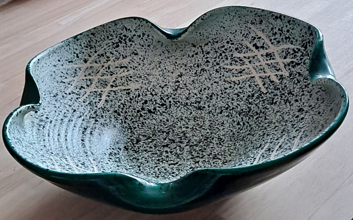 Green ceramic cup 50s