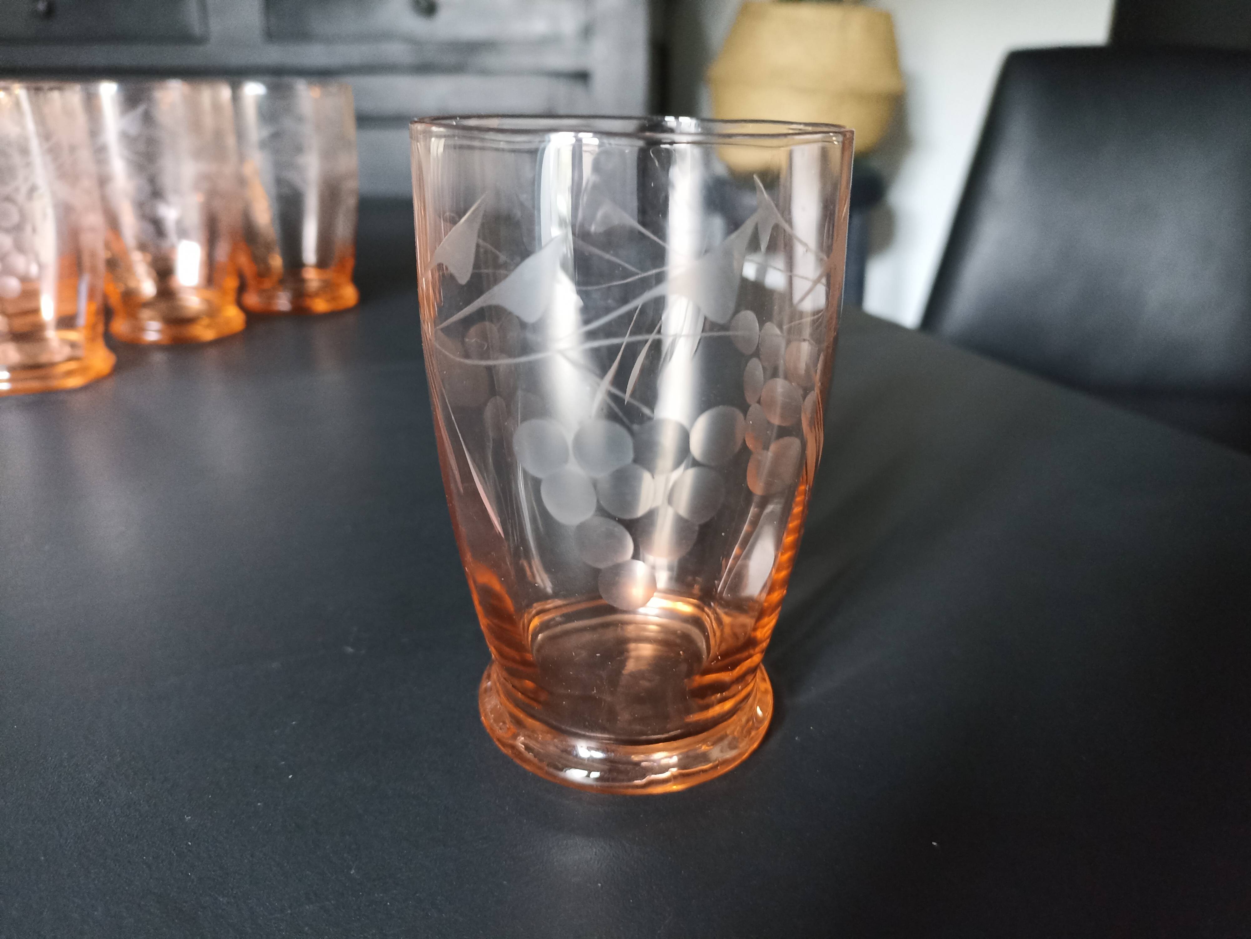 Set of 24 glasses