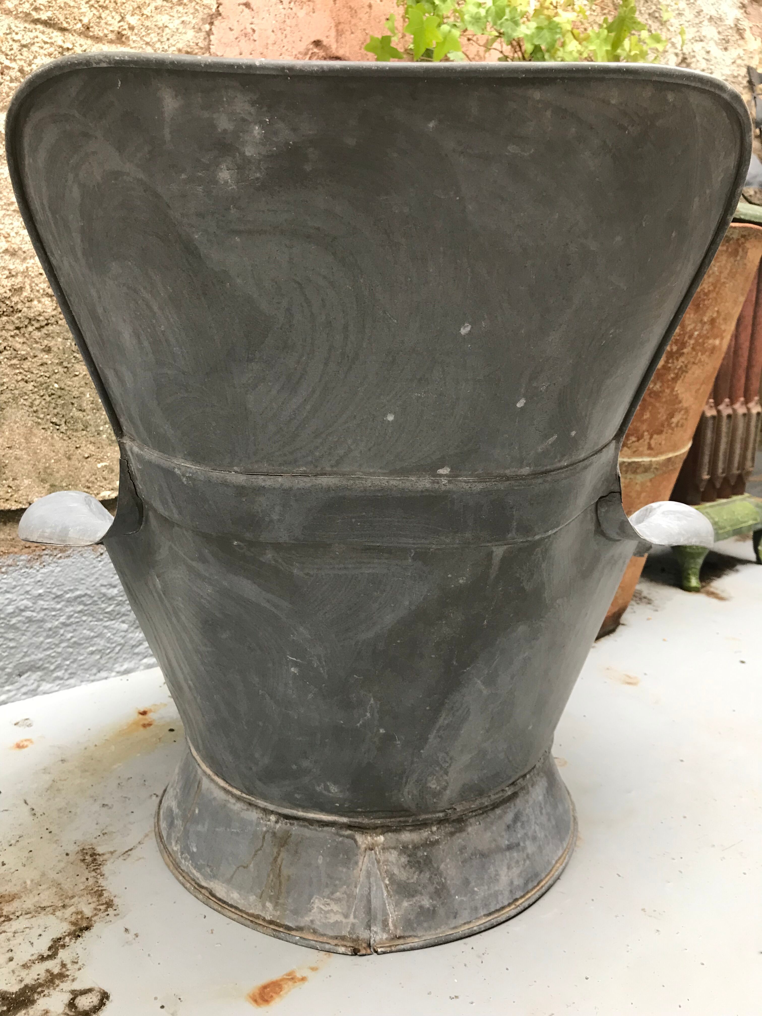 Zinc backrest bathtub XIX