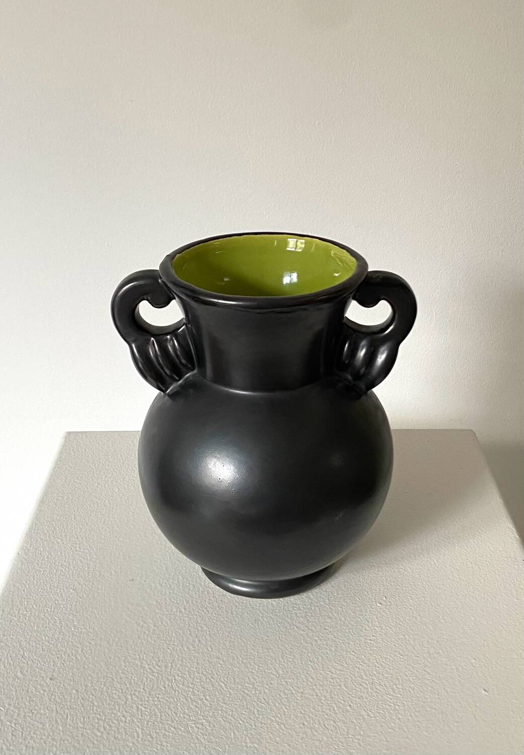 Amphora vase from the 60s