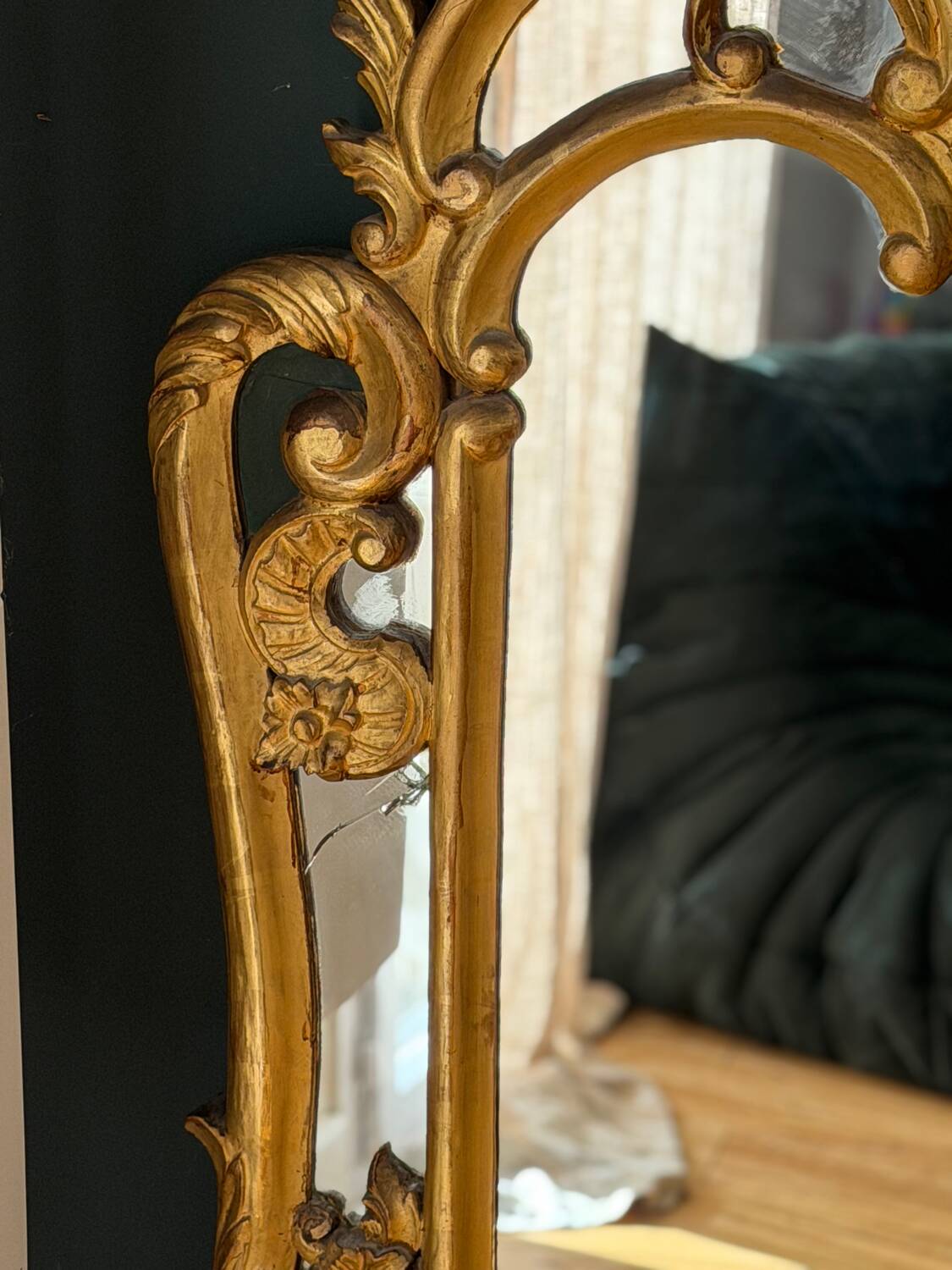 Large gilded mirror – Louis XV style – 19th century work