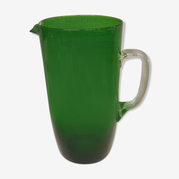 Carafe en verre verte