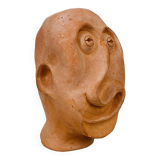 Terracotta head/bust, object of curiosity