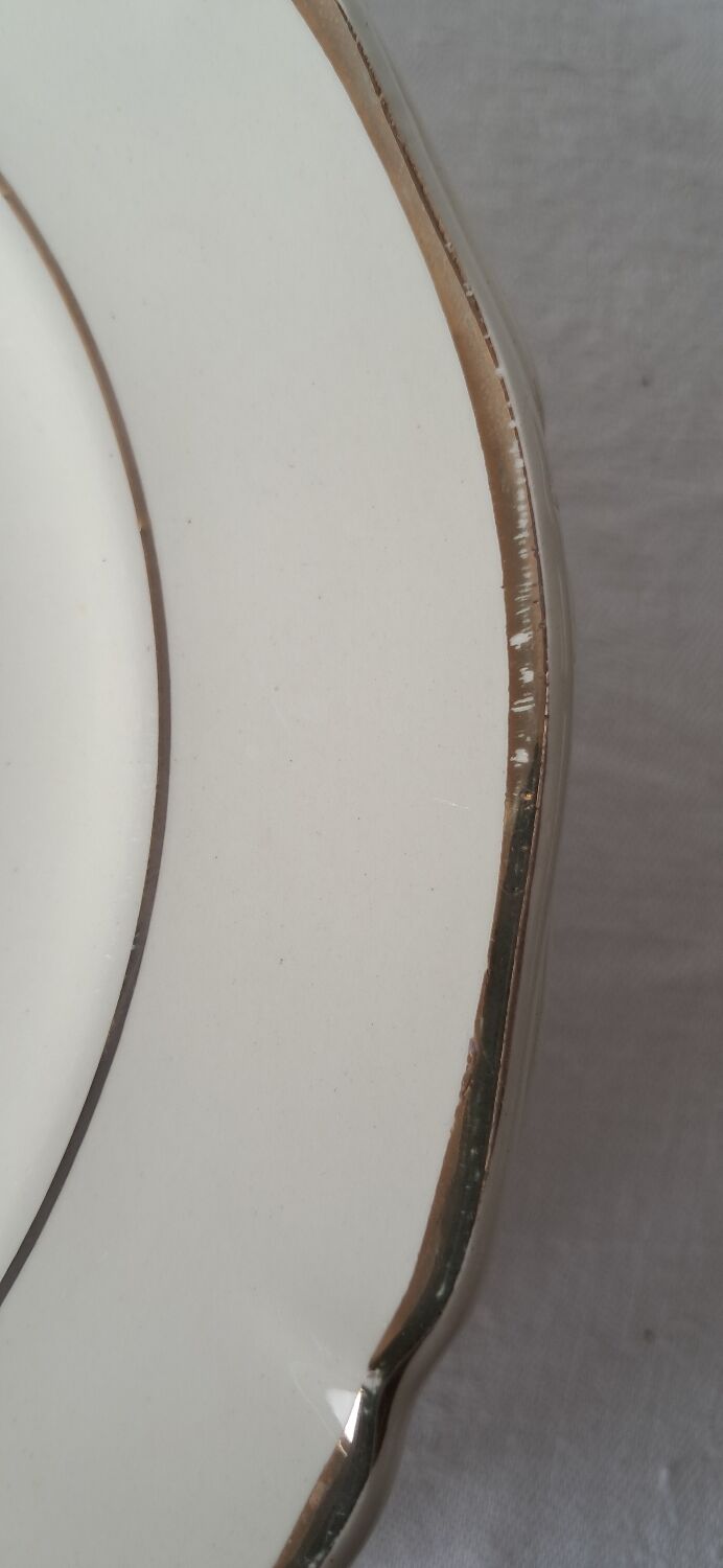 Assiettes à dessert modèle Saverne de St Amand. Années 50-60