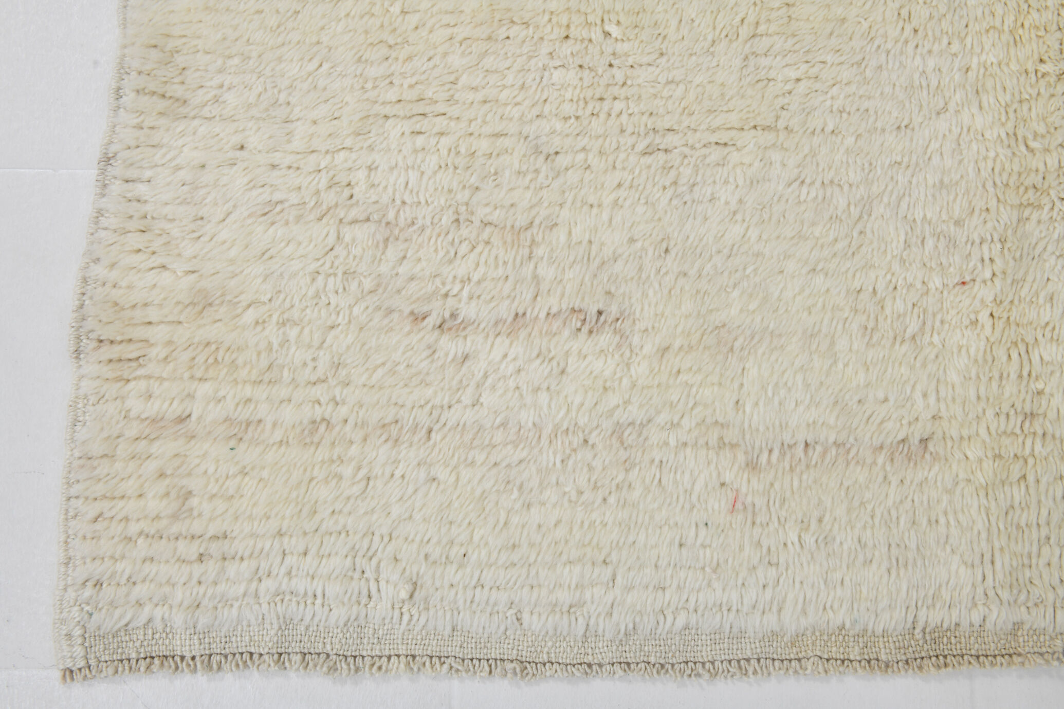 100% wool carpet rug 255x153cm