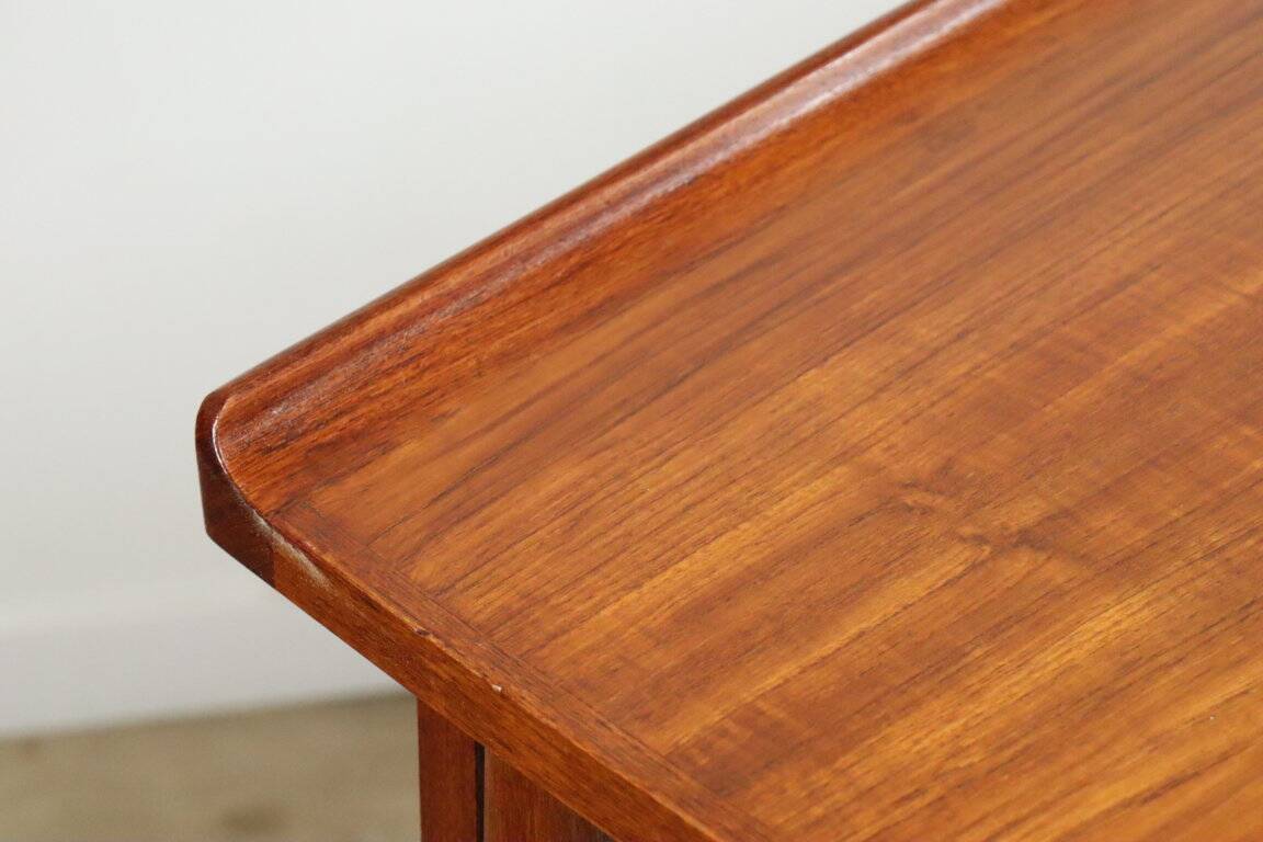 Scandinavian "boomerang" free-form desk in teak - 1960s