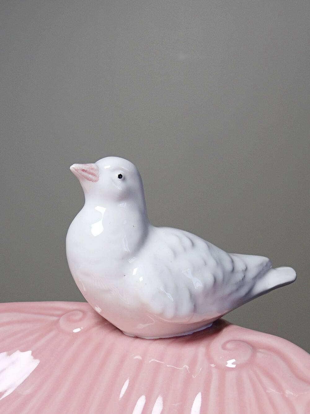 Decorative bowl, vintage Italian earthenware empty pocket with shell and dove