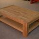 Table basse en chêne et plaquage de chêne de manufacture belge